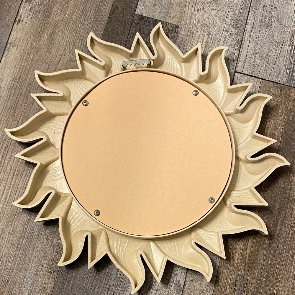 Vintage Home Interiors Cream and Green Decorative Mirror